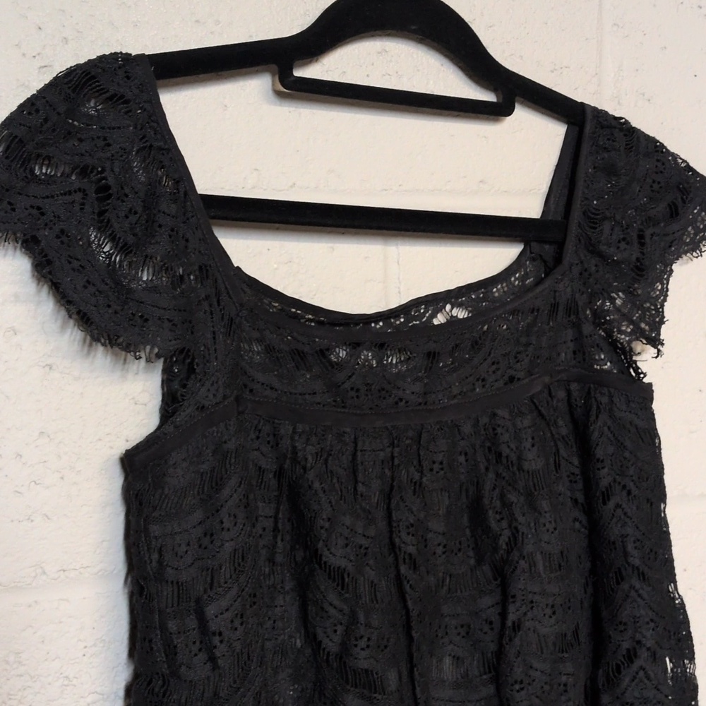 Milly of New York Black Crochet Cotton Lined Sleeveless Blouse Top Size 2 - Picture 2 of 5